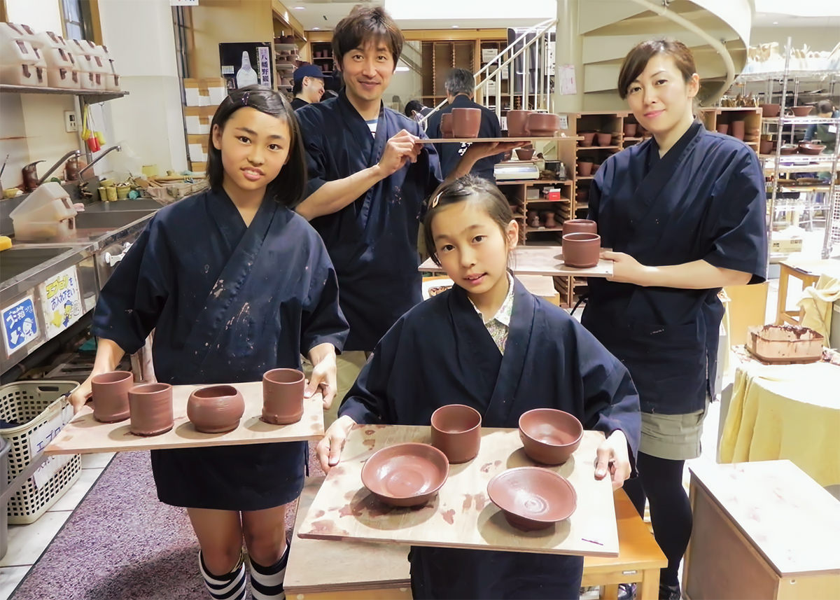 八幡野窯、家族で体験