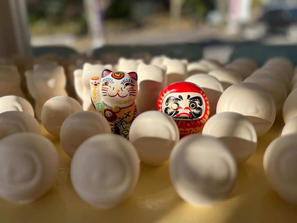 備前　髙原昌治造　釜変耳付花入　登窯　二点　栞無し　共箱あり 川口陶楽苑 TCJKW WORKSHOP｜伊豆高原の陶芸体験 - 伊豆高原体験村